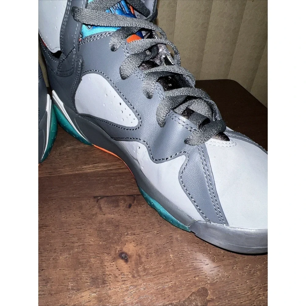 Size 6 Jordan 7‎ Retro 304774-016